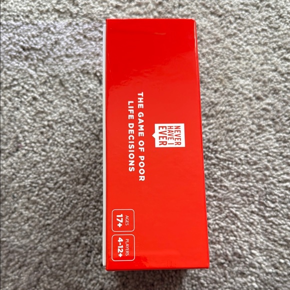 Card Game - Red - Picture 4 of 9